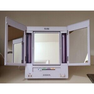 Vintage Jerdon Tri-Fold Two-Sided Lighted Makeup Mirror Magnification 4 Settings